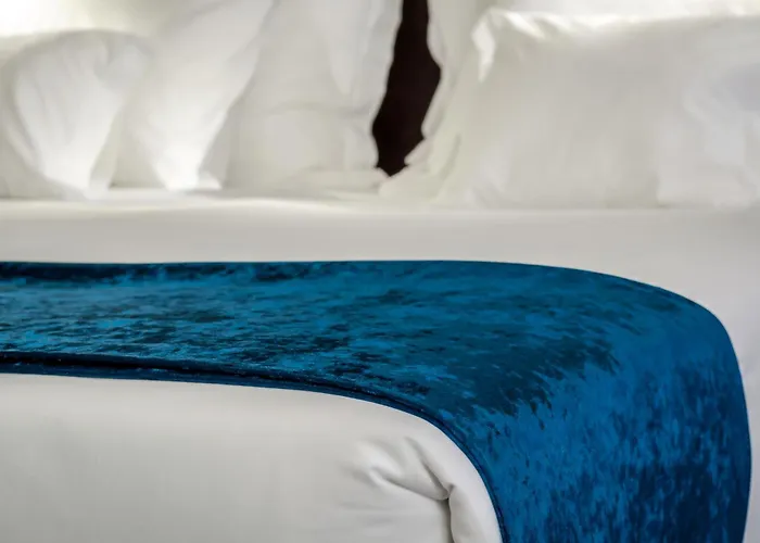 Behotelisboa מלון